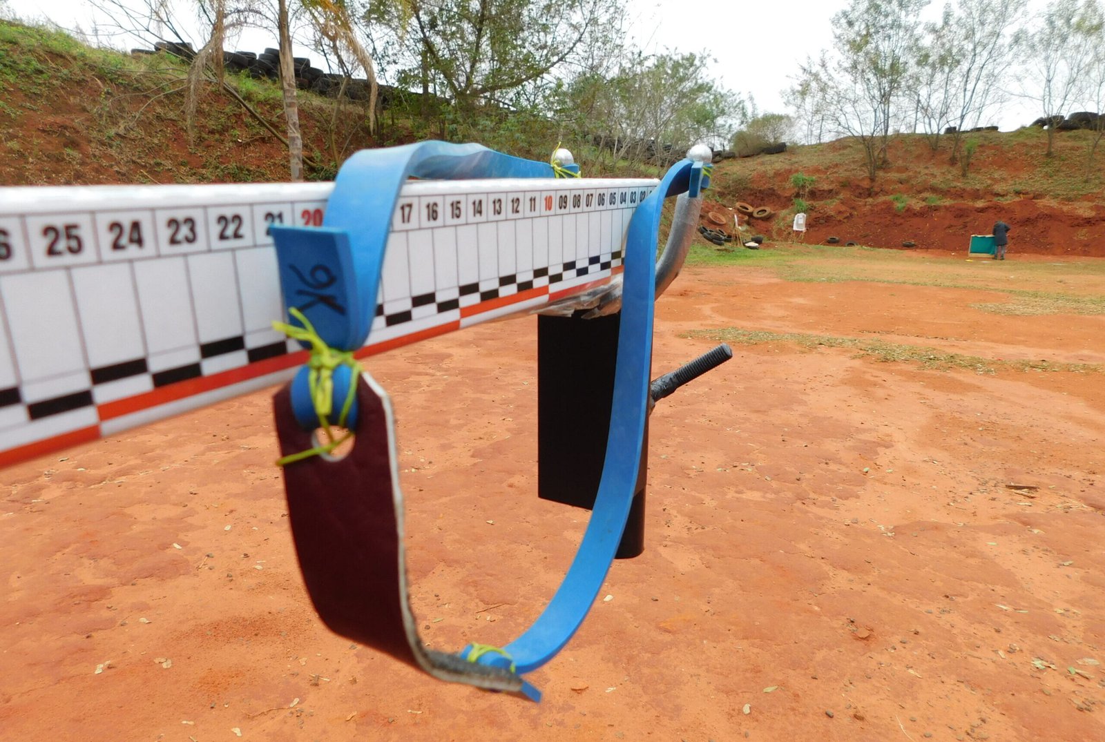 Evaluación balística de la capacidad lesiva de proyectiles lanzados mediante resorteras